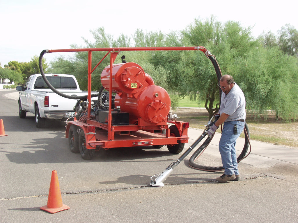 Crack-Vac - Dust Containment System w/Compressor Skid Mount – Crafco, Inc.